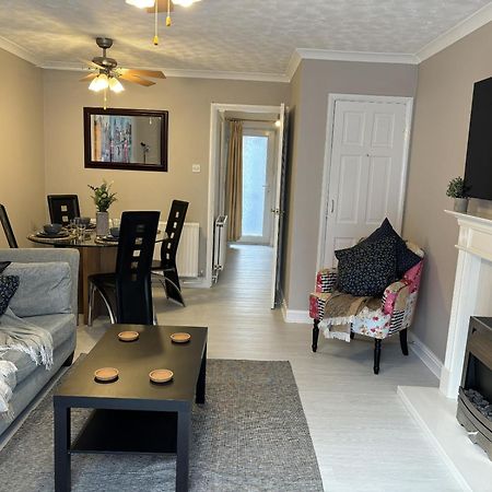 Cosy Corner - 2 Beds, Free Parking, Next To Southampton General Hospital Villa Dış mekan fotoğraf