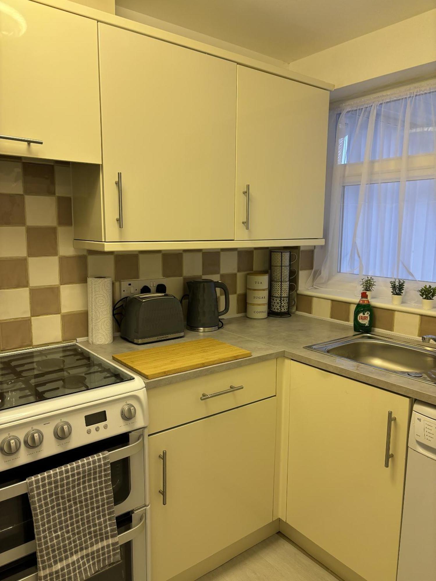 Cosy Corner - 2 Beds, Free Parking, Next To Southampton General Hospital Villa Dış mekan fotoğraf